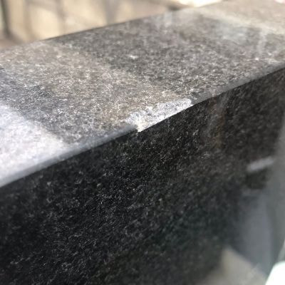 墓誌（欠損）施工前