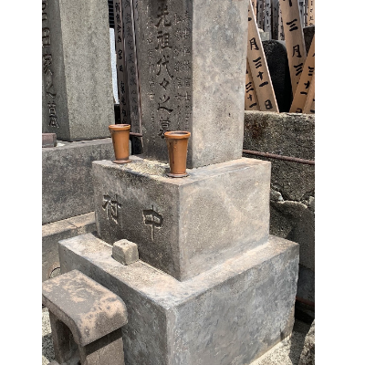 石塔（亀裂、欠損）施工後