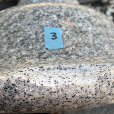 灯籠（欠損）施工前